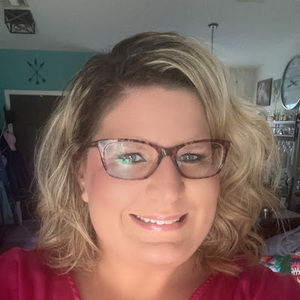 Meet your Posher, Meaghan